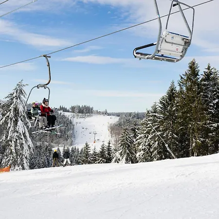 Am Finkenbusch Aan De Skipiste
